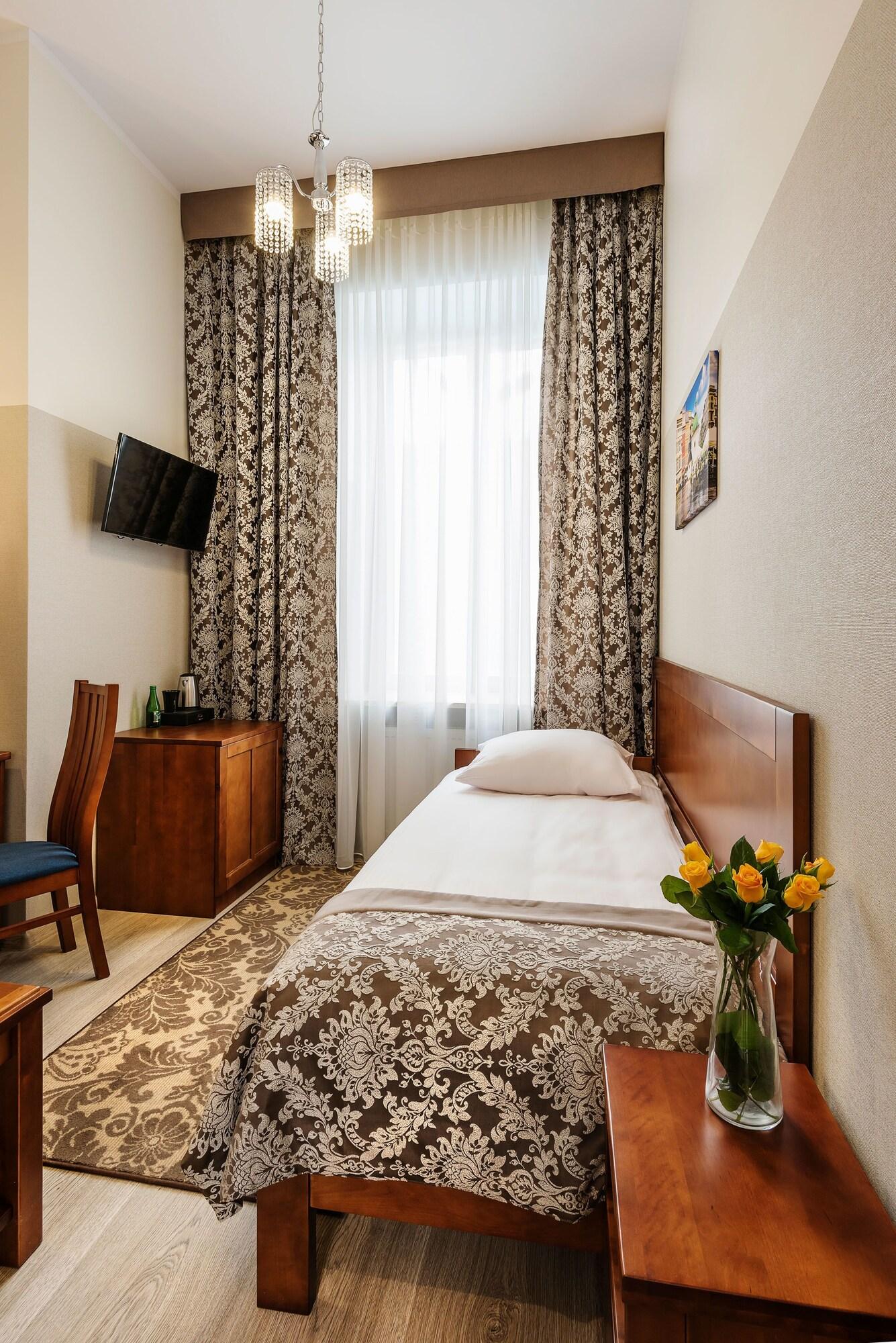 Garden Palace Apartahotel 3*