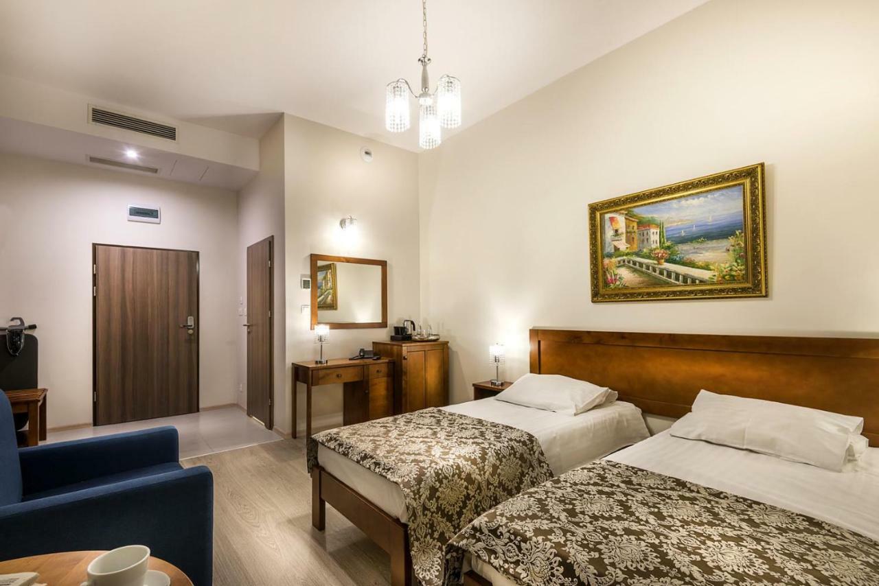 Apartahotel Garden Palace 3*
