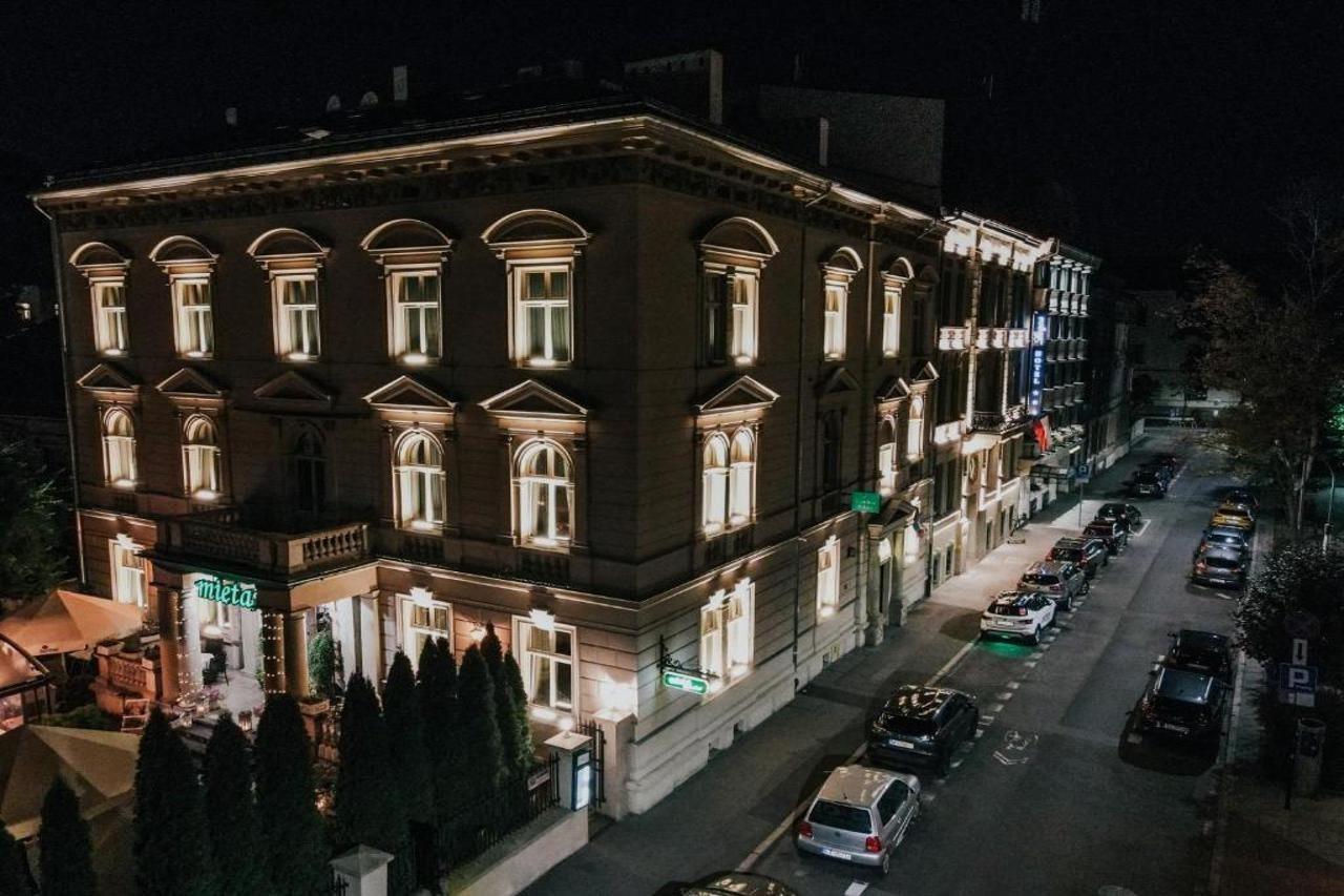 Garden Palace 3* Cracovia